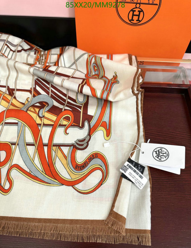 Hermes-Scarf Code: MM9278 $: 85USD