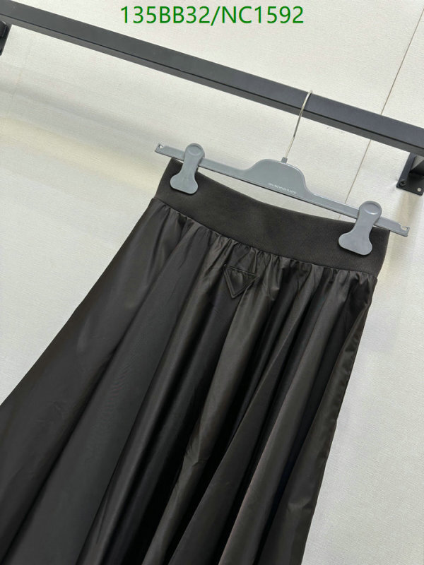 Prada-Clothing Code: NC1592 $: 135USD