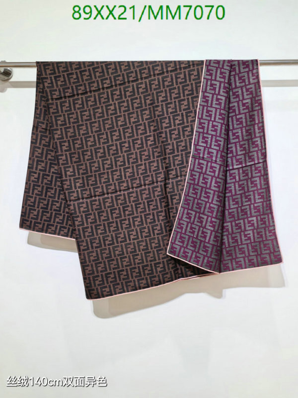 Fendi-Scarf Code: MM7070 $: 89USD
