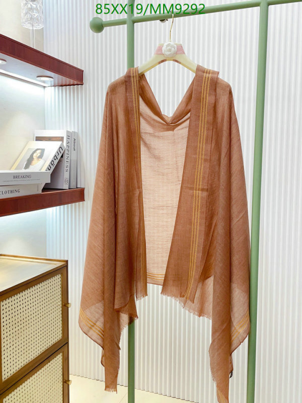 Loro Piana-Scarf Code: MM9292 $: 85USD