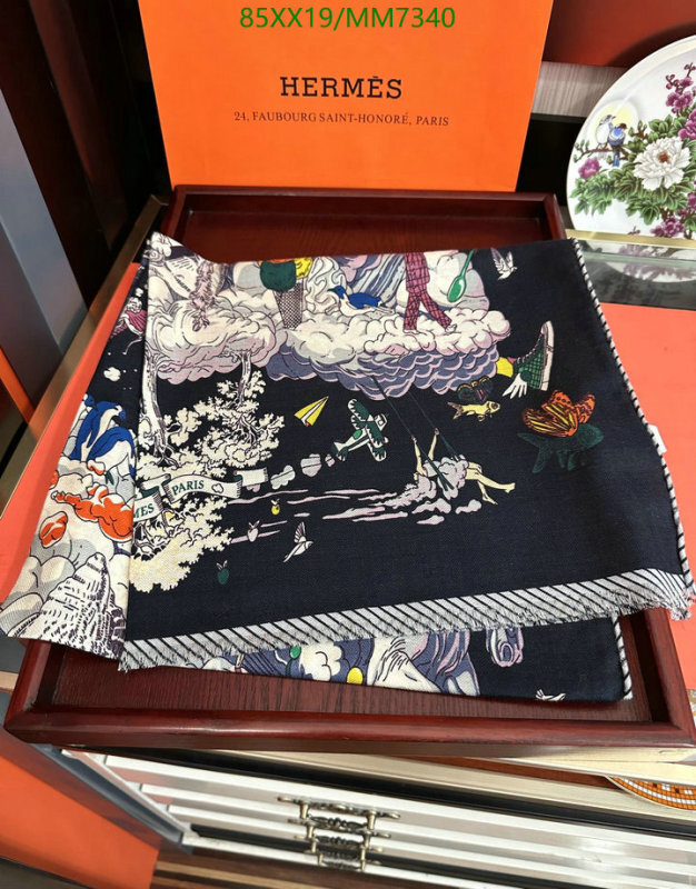 Hermes-Scarf Code: MM7340 $: 85USD