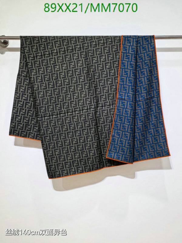 Fendi-Scarf Code: MM7070 $: 89USD