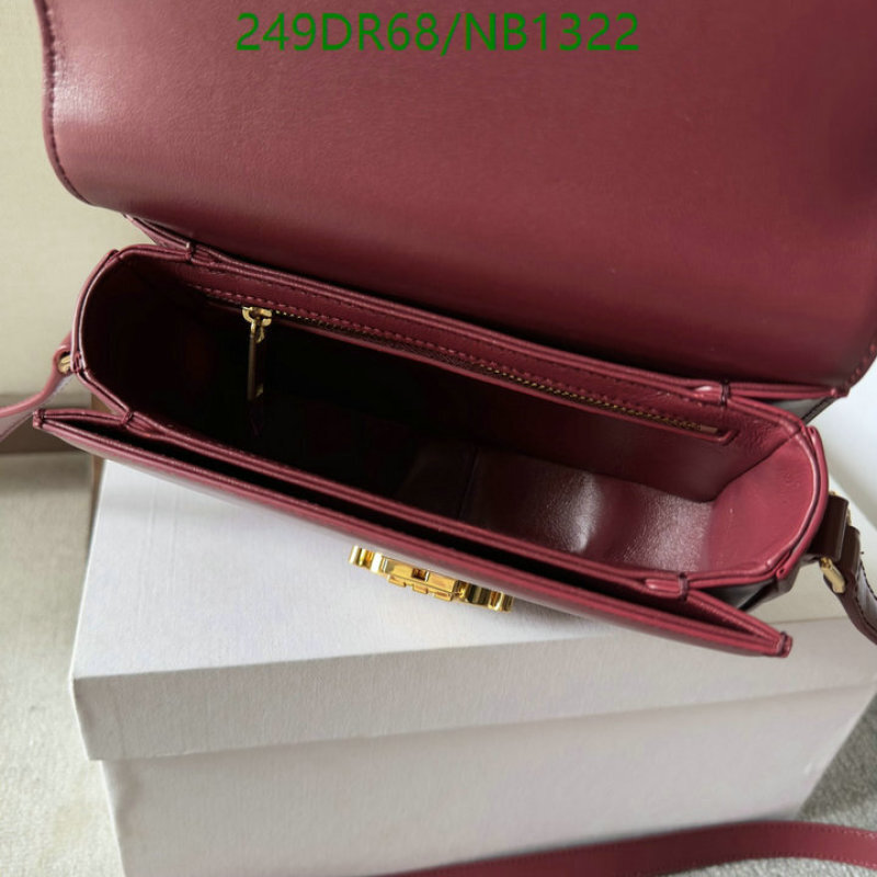 Celine-Bag-Mirror Quality Code: NB1322 $: 249USD