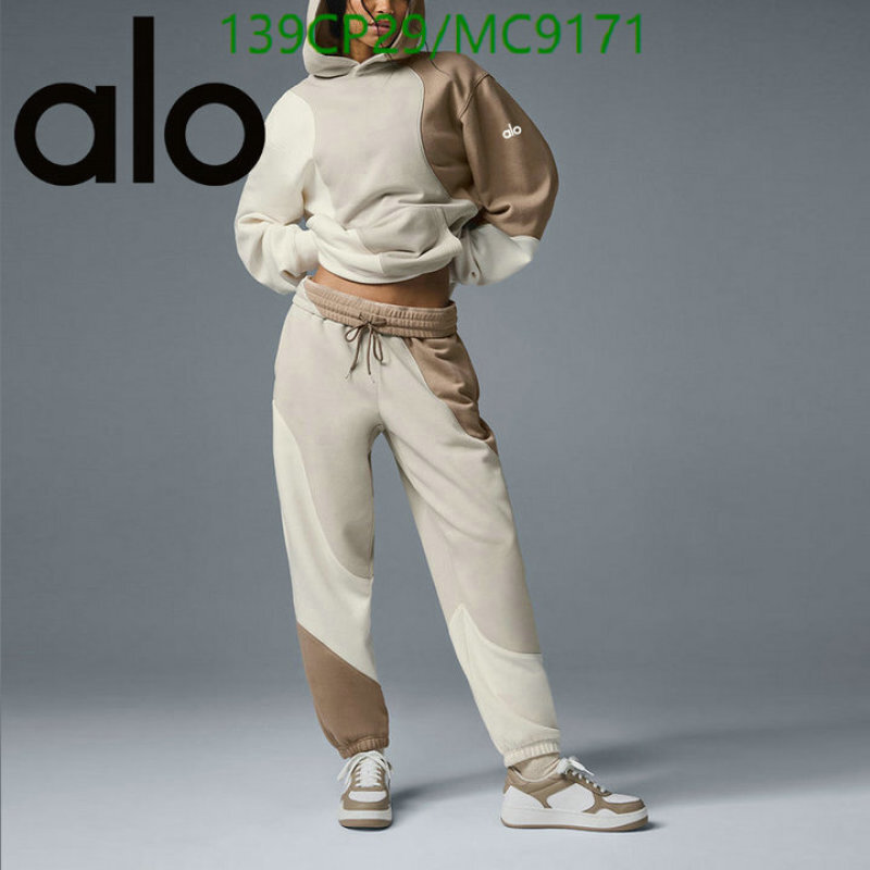 Alo Yoga-Clothing Code: MC9171