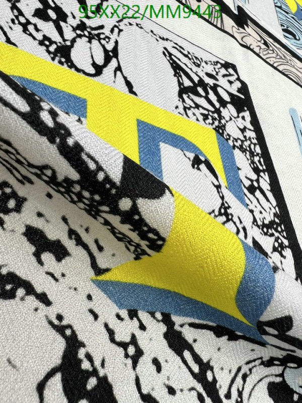 LV-Scarf Code: MM9443 $: 95USD