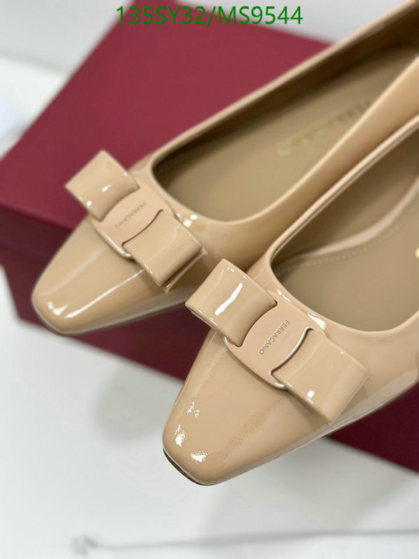 Ferragamo-Women Shoes Code: MS9544 $: 135USD