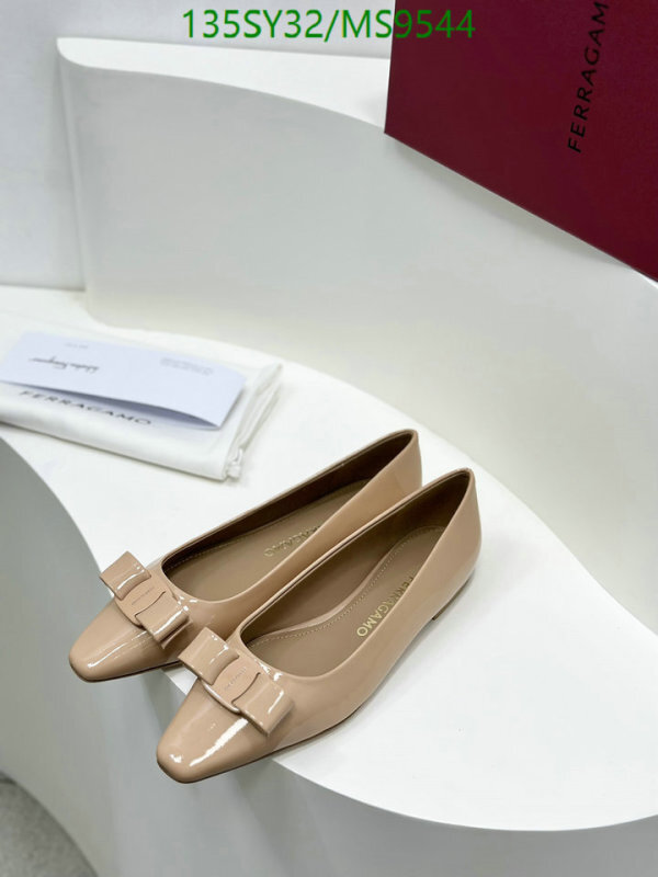 Ferragamo-Women Shoes Code: MS9544 $: 135USD