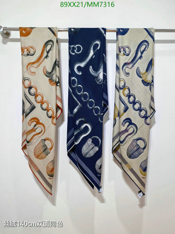Hermes-Scarf Code: MM7316 $: 89USD
