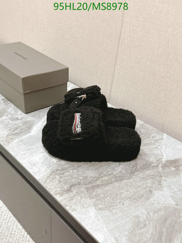 Balenciaga-Women Shoes Code: MS8978 $: 95USD