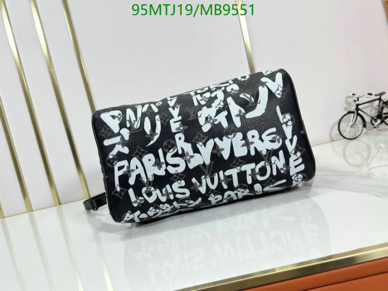 LV-Bag-4A Quality Code: MB9551 $: 95USD