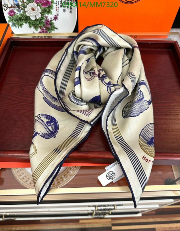 Hermes-Scarf Code: MM7320 $: 69USD