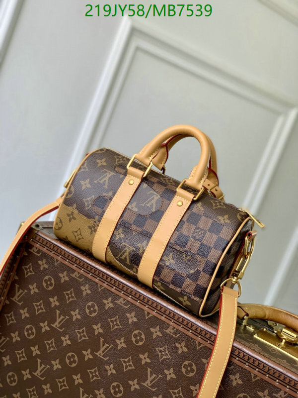 LV-Bag-Mirror Quality Code: MB7539 $: 219USD