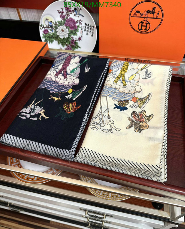 Hermes-Scarf Code: MM7340 $: 85USD