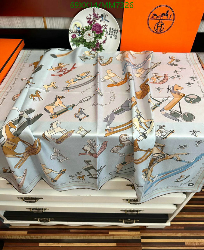 Hermes-Scarf Code: MM7326 $: 69USD