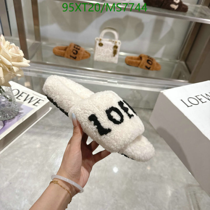 Loewe-Men shoes Code: MS7744 $: 95USD