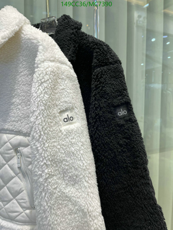 Alo-Down jacket Women Code: MC7390 $: 149USD