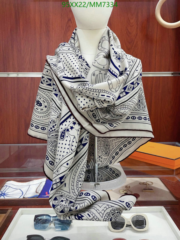 Hermes-Scarf Code: MM7334 $: 95USD