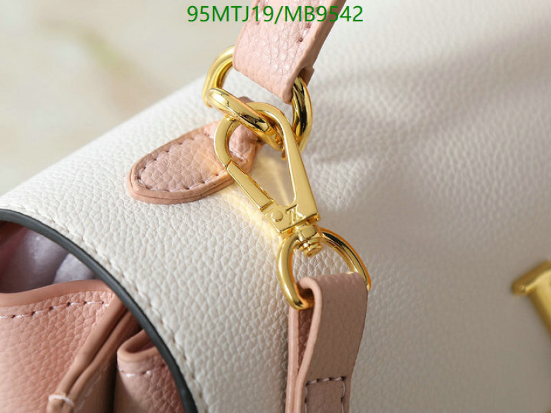 LV-Bag-4A Quality Code: MB9542 $: 95USD