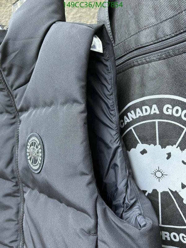 Canada Goose-Down jacket Women Code: MC7854 $: 149USD