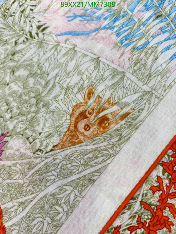 Hermes-Scarf Code: MM7308 $: 89USD