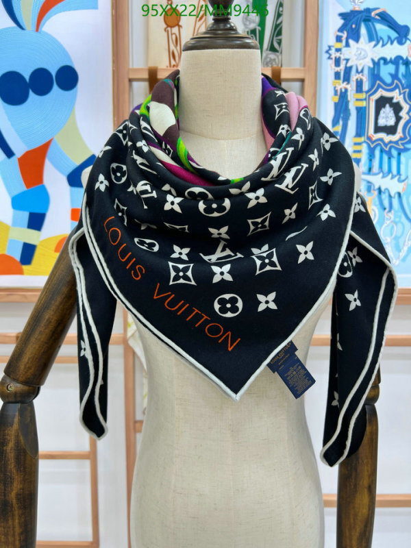 LV-Scarf Code: MM9446 $: 95USD