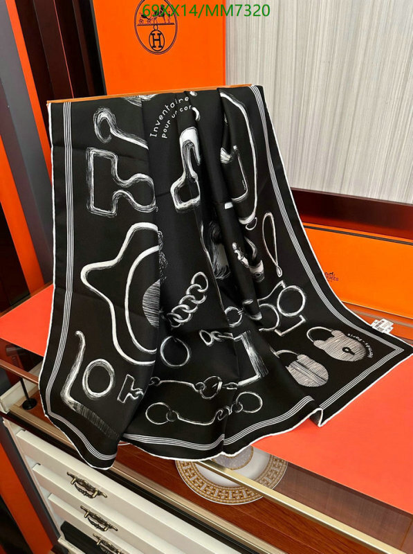 Hermes-Scarf Code: MM7320 $: 69USD