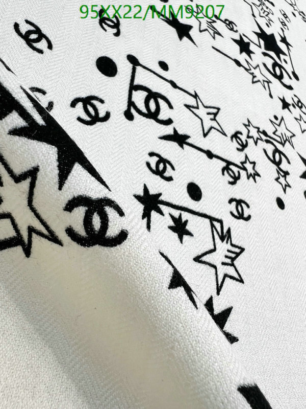 Chanel-Scarf Code: MM9207 $: 95USD