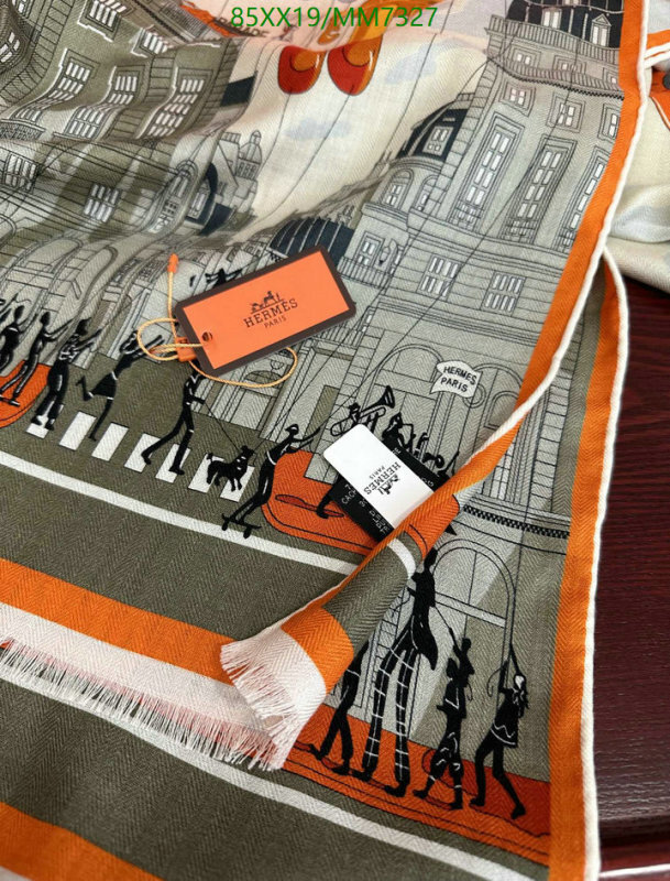 Hermes-Scarf Code: MM7327 $: 85USD
