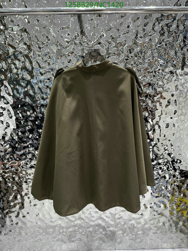Burberry-Clothing Code: NC1420 $: 125USD