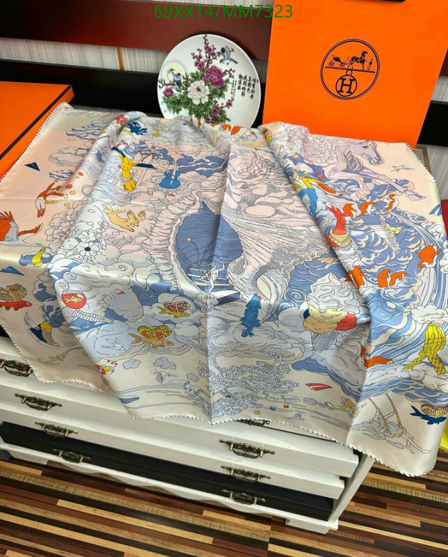 Hermes-Scarf Code: MM7323 $: 69USD