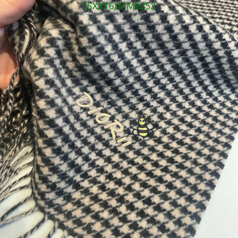 Dior-Scarf Code: MM9252 $: 75USD