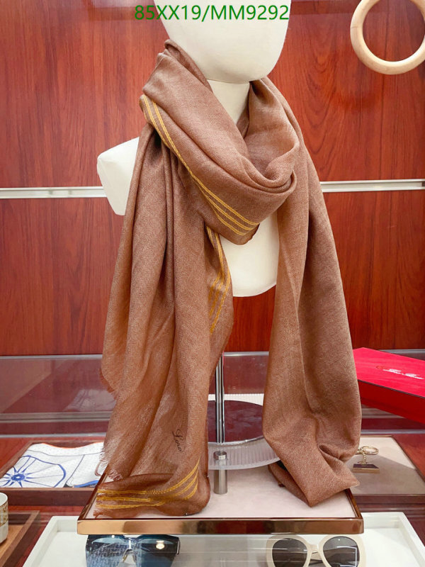 Loro Piana-Scarf Code: MM9292 $: 85USD