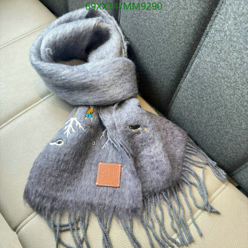 Loewe-Scarf Code: MM9290 $: 69USD