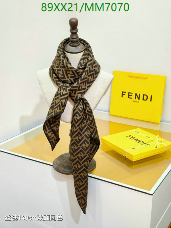 Fendi-Scarf Code: MM7070 $: 89USD