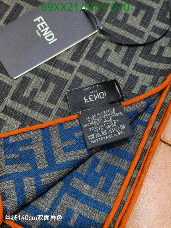 Fendi-Scarf Code: MM7070 $: 89USD
