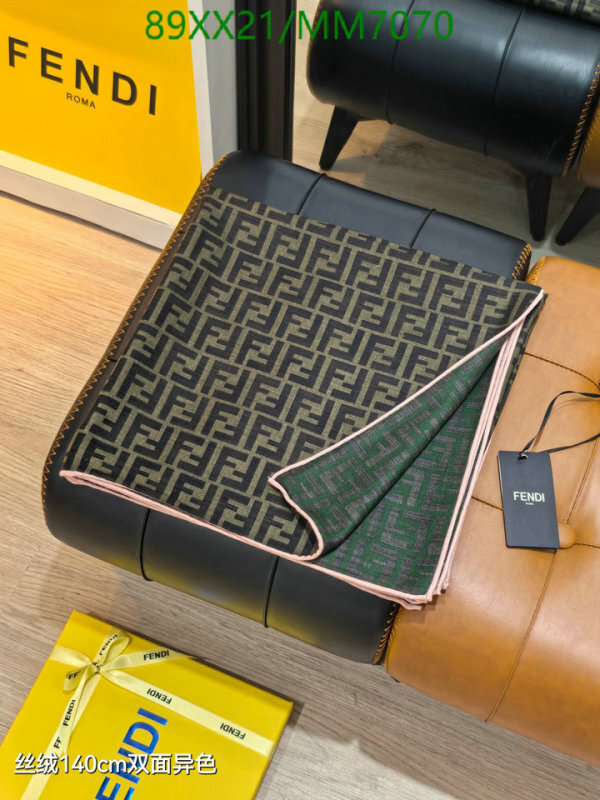 Fendi-Scarf Code: MM7070 $: 89USD