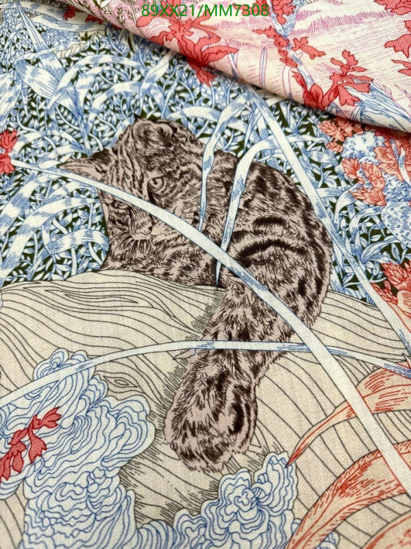 Hermes-Scarf Code: MM7308 $: 89USD