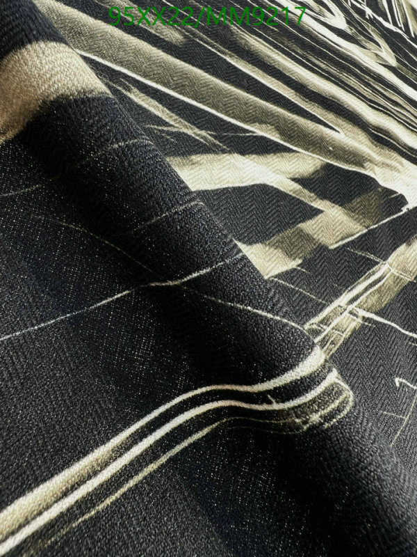 Chanel-Scarf Code: MM9217 $: 95USD