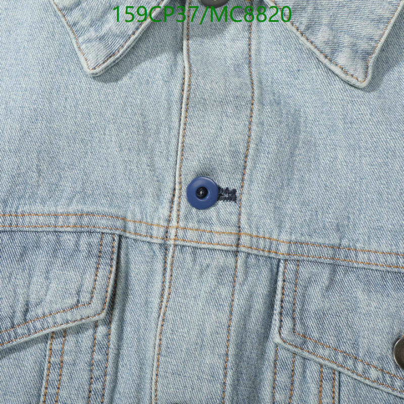 Burberry-Clothing Code: MC8820