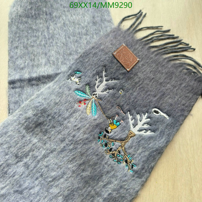 Loewe-Scarf Code: MM9290 $: 69USD