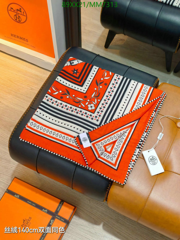 Hermes-Scarf Code: MM7313 $: 89USD