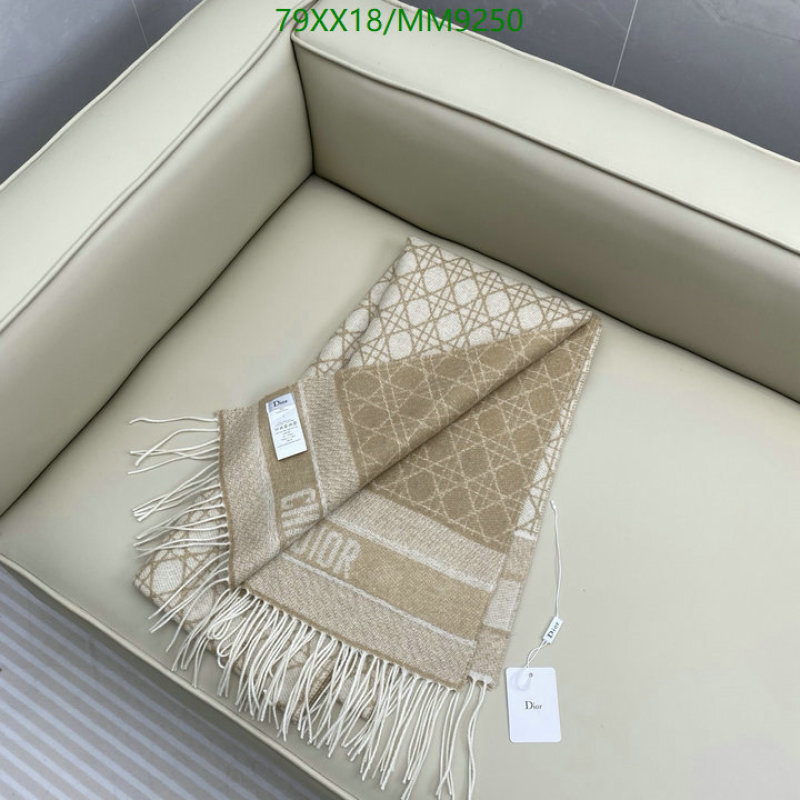 Dior-Scarf Code: MM9250 $: 79USD