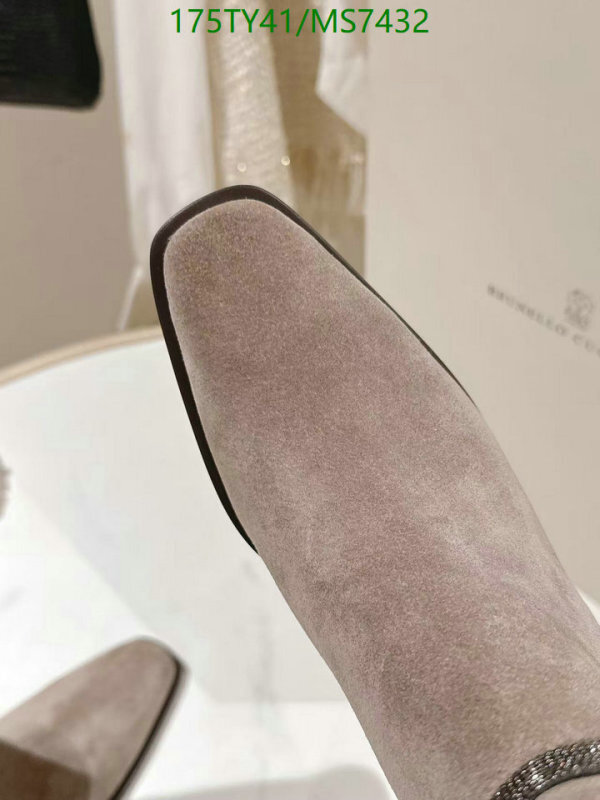 Boots-Women Shoes Code: MS7432 $: 175USD