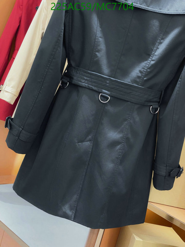 Burberry-Down jacket Women Code: MC7704 $: 225USD