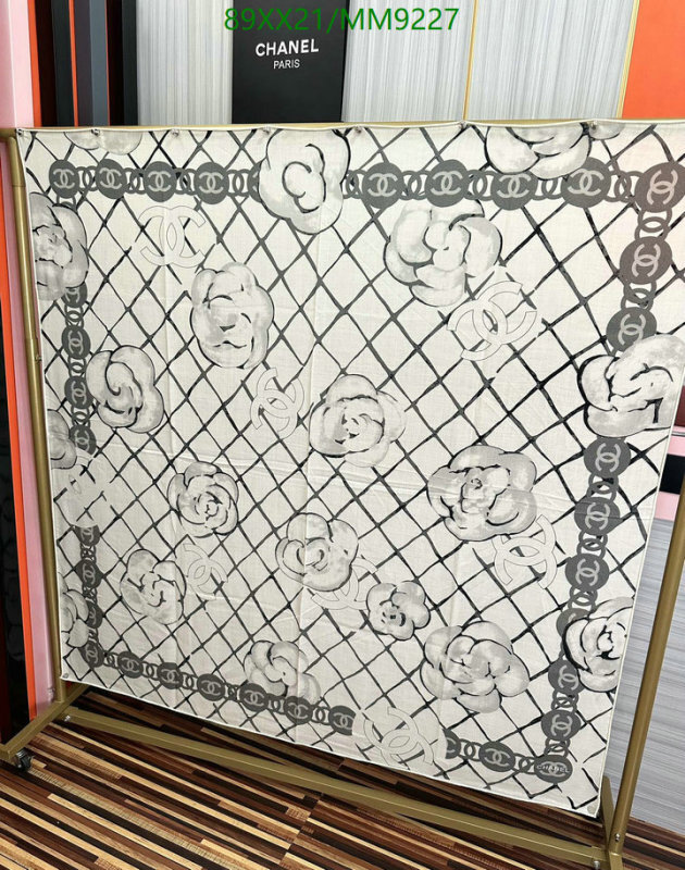 Chanel-Scarf Code: MM9227 $: 89USD