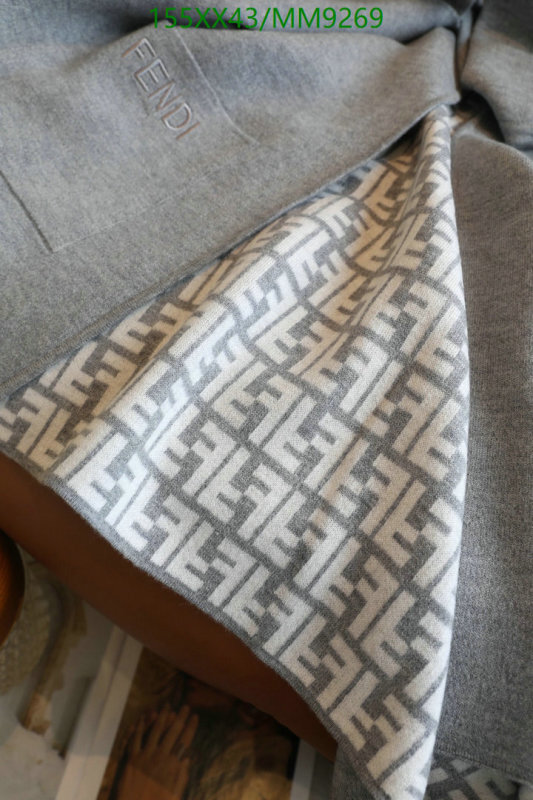 Fendi-Scarf Code: MM9269 $: 155USD