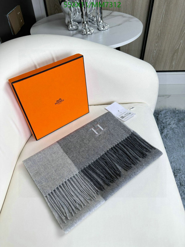 Hermes-Scarf Code: MM7312 $: 55USD