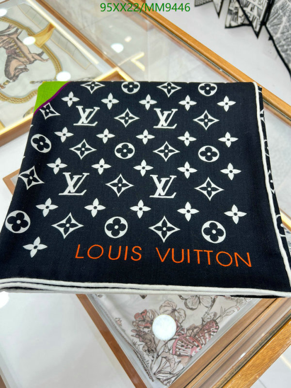 LV-Scarf Code: MM9446 $: 95USD