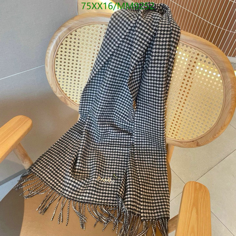 Dior-Scarf Code: MM9252 $: 75USD