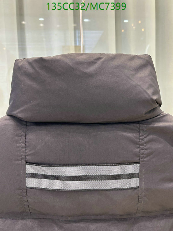 Canada Goose-Down jacket Men Code: MC7399 $: 135USD